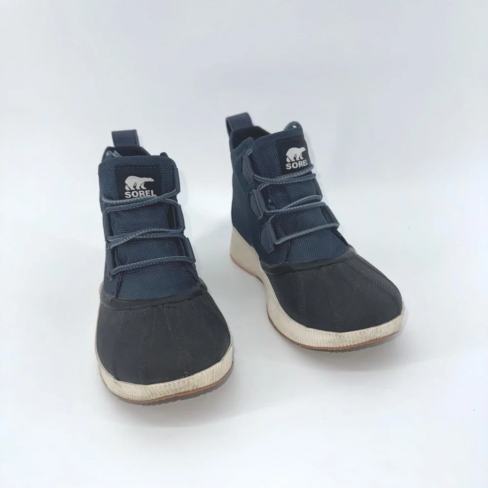 Sorel Out and About Waterproof Boots Blue Youth‎ Size 6.5 US Lace Up